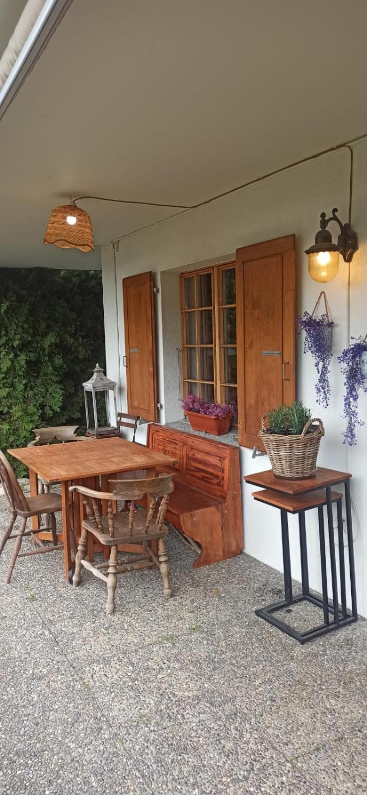 Cozy Apartment In The Heart Of The Alps Шато-д'Е Екстер'єр фото